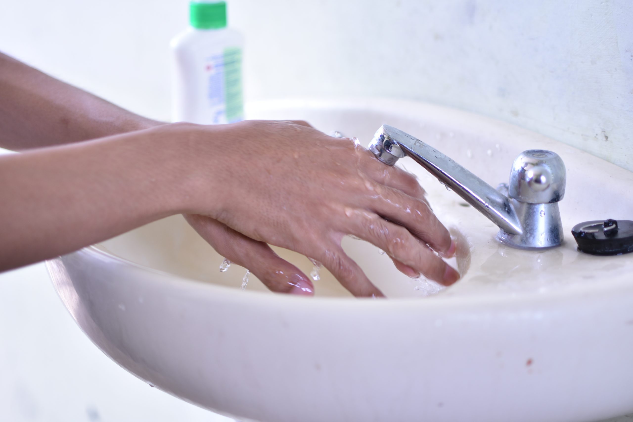 cuci tangan santri sarang
